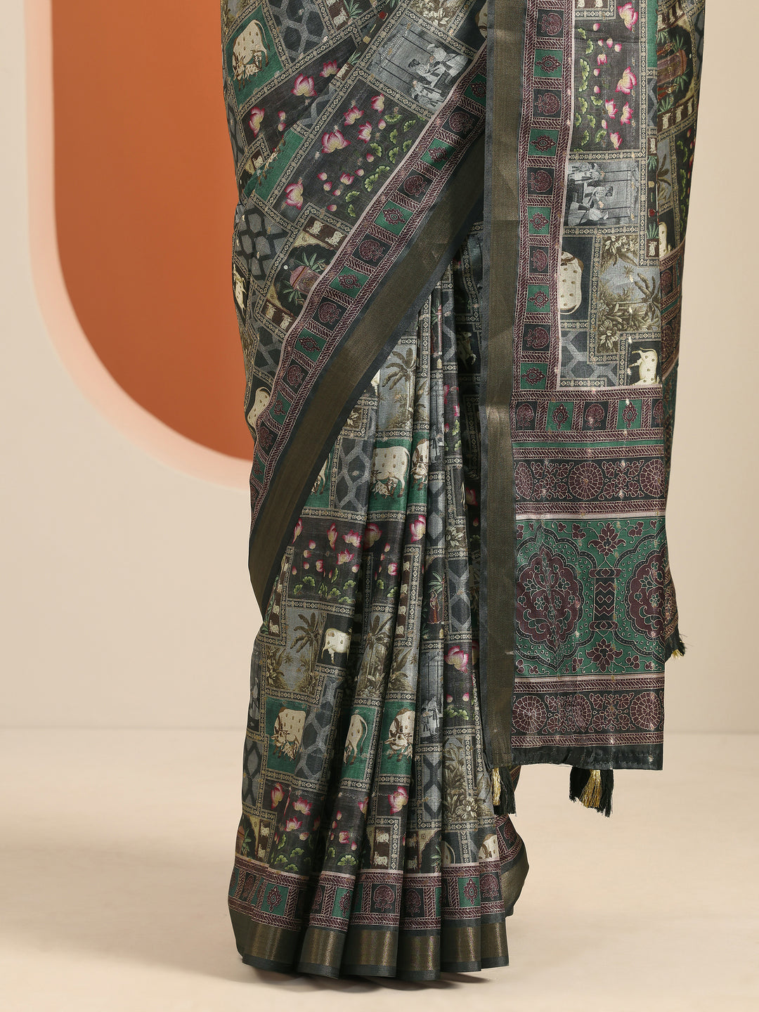  Grey Printed Silk Blend Saree With Unstitched Blouse Piece 