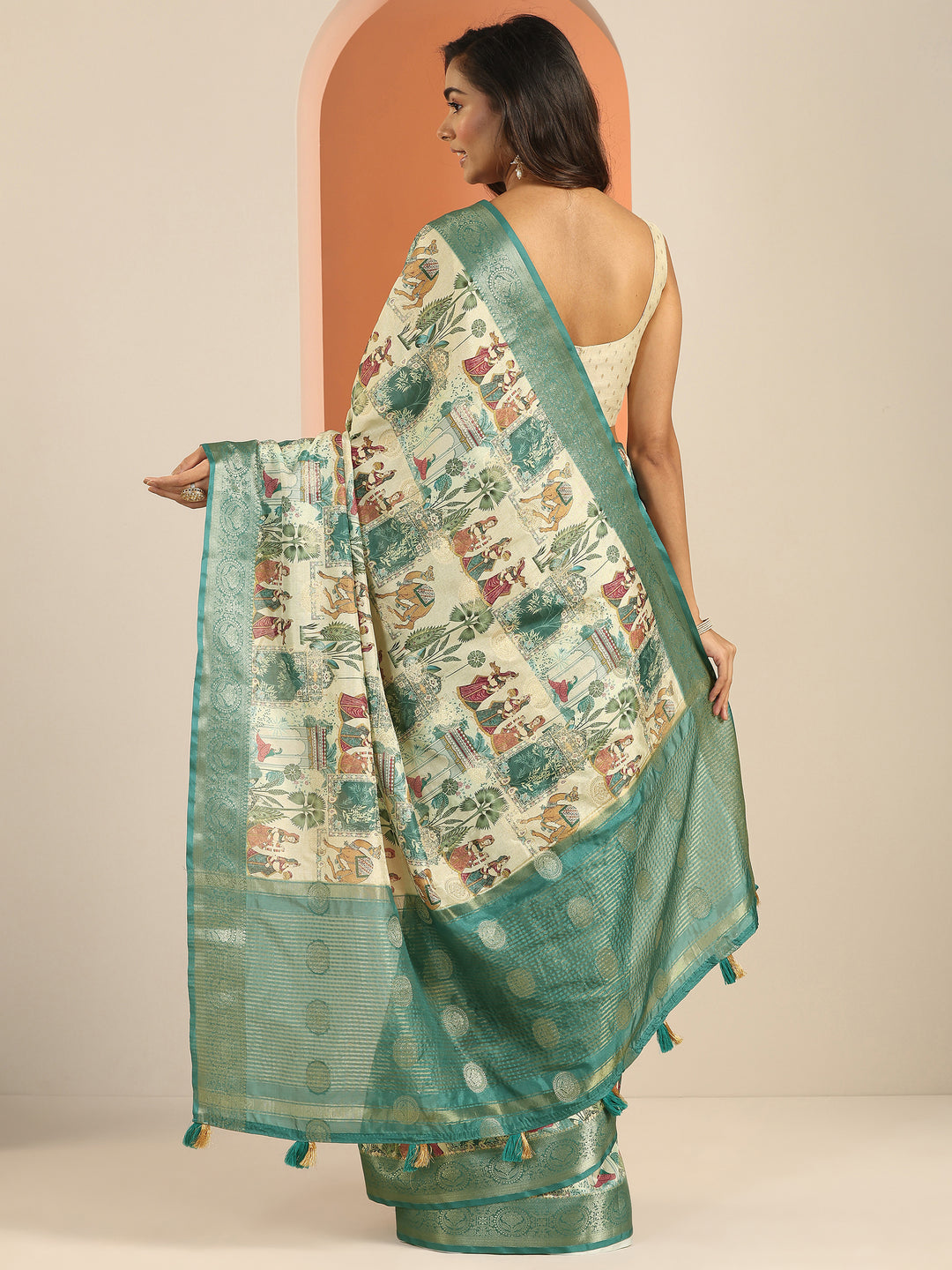  Turquoise blue Printed Silk Blend Saree With Unstitched Blouse Piece 