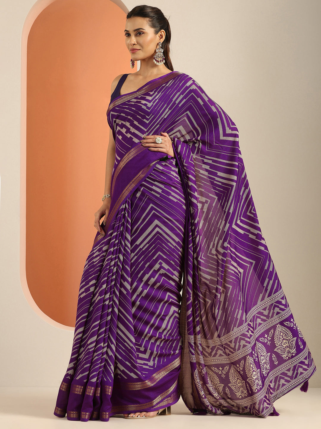  Purple Printed Georgette Saree With Unstitched Blouse Piece 