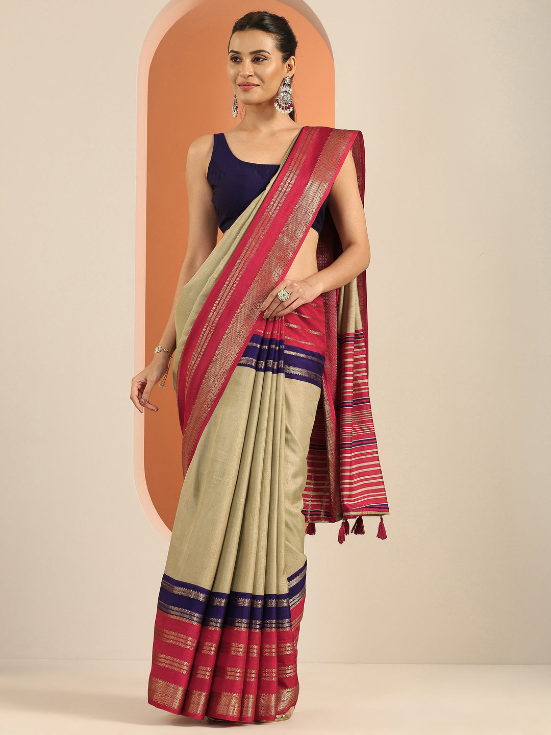  Beige Printed Silk Blend Saree With Unstitched Blouse Piece 