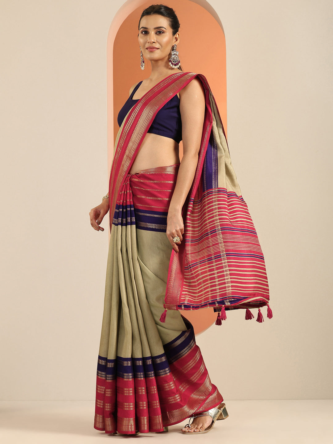  Beige Printed Silk Blend Saree With Unstitched Blouse Piece 