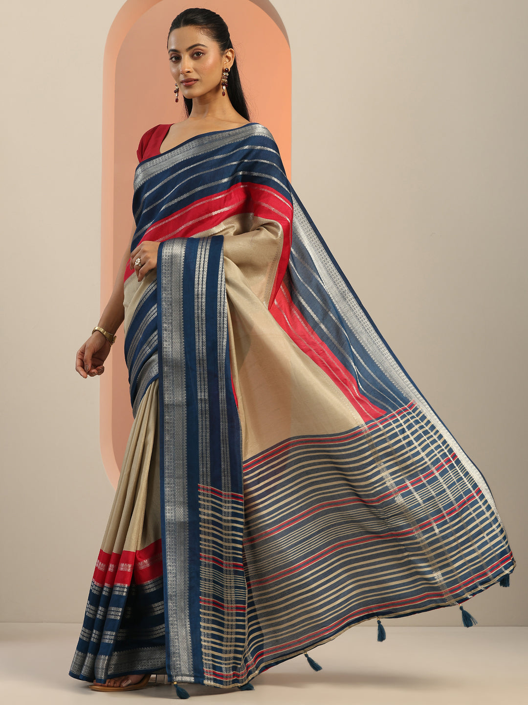  Beige Printed Silk Blend Saree With Unstitched Blouse Piece 