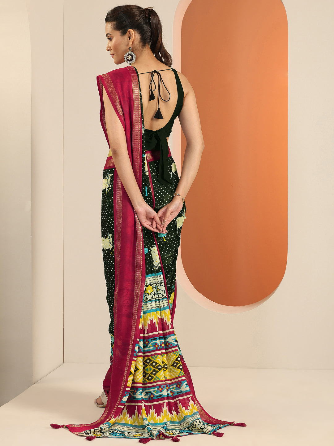  Black Printed Georgette Saree With Unstitched Blouse Piece 