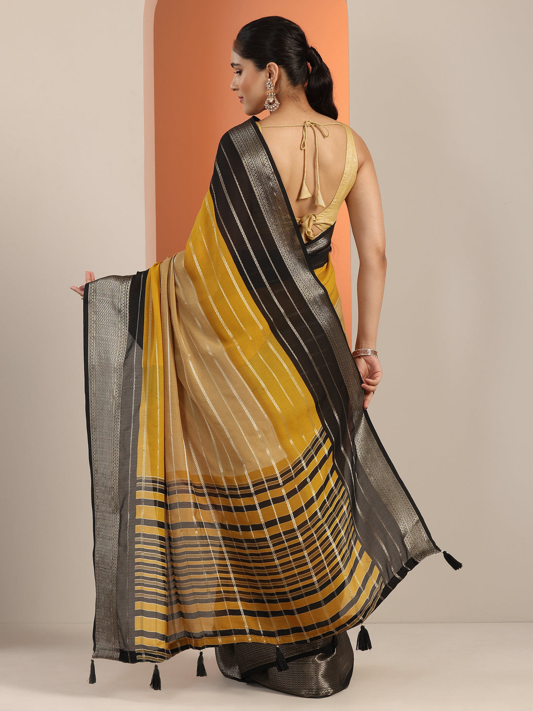  Tan Solid Silk Blend Saree With Unstitched Blouse Piece 