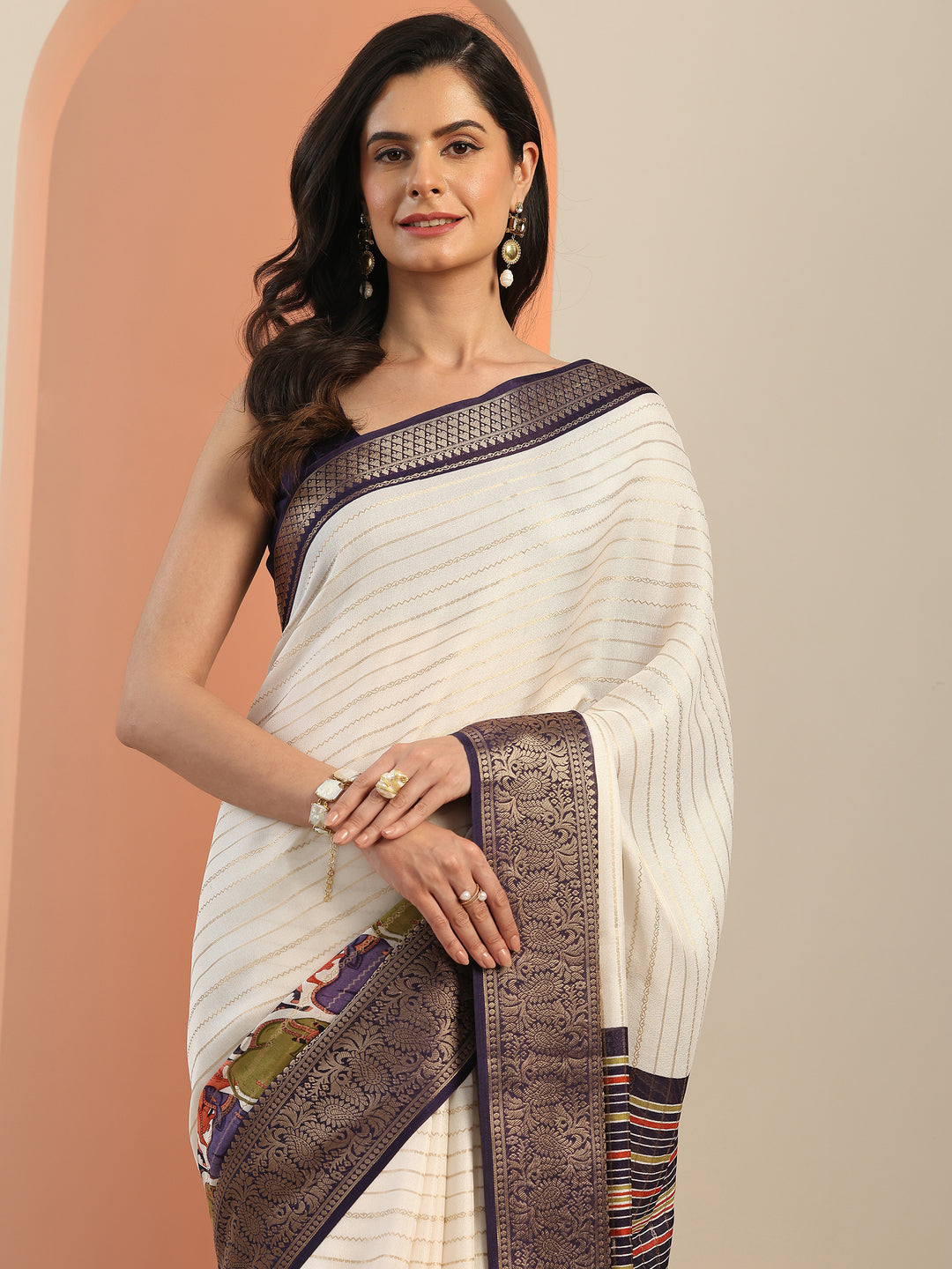  Off white Printed Silk Blend Saree With Unstitched Blouse Piece 