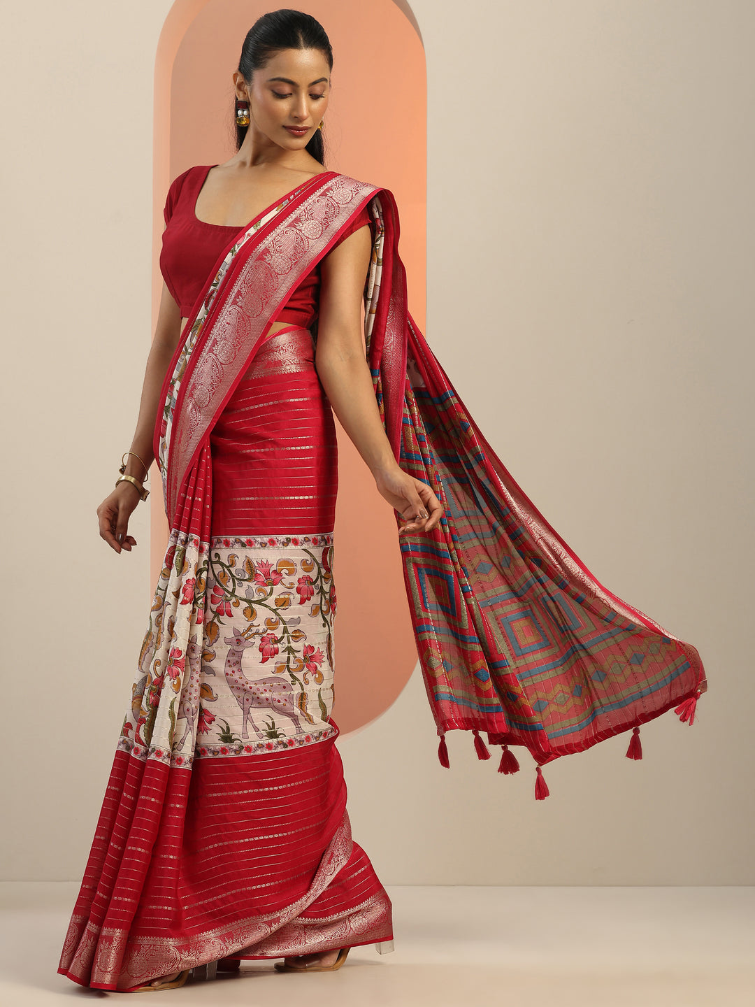  Multi Printed Crepe Saree With Unstitched Blouse Piece 