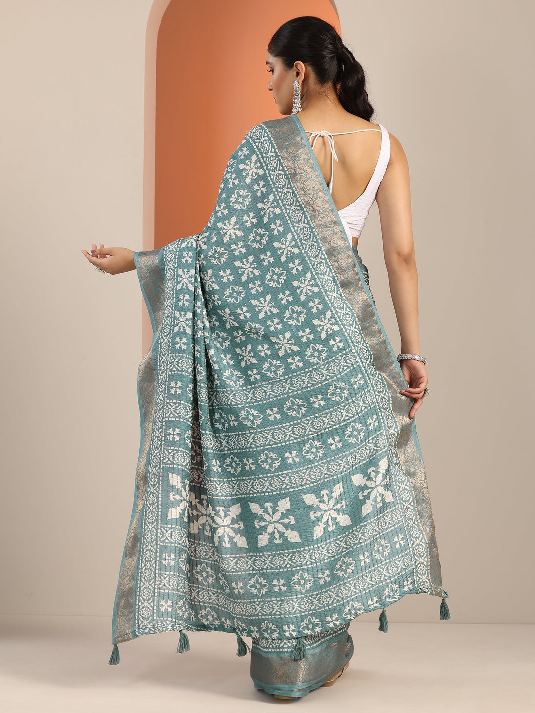  Blue Printed Silk Blend Saree With Unstitched Blouse Piece 