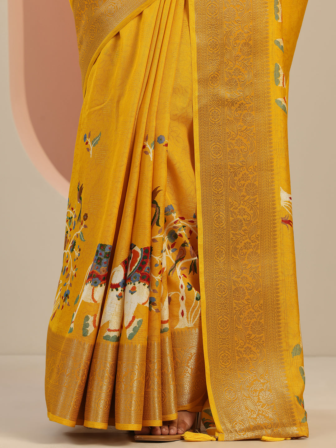  Yellow Printed Georgette Saree With Unstitched Blouse Piece 