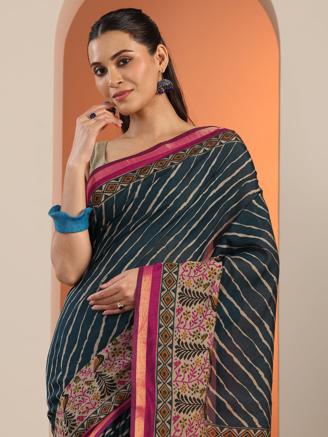  Teal Printed Cotton Blend Saree With Unstitched Blouse Piece 