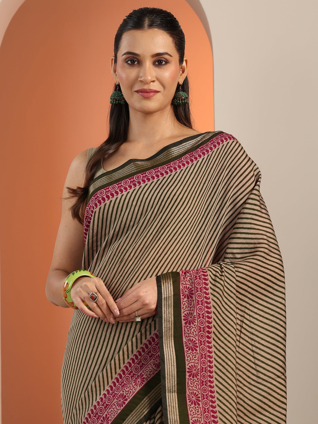  Olive Printed Cotton Blend Saree With Unstitched Blouse Piece 