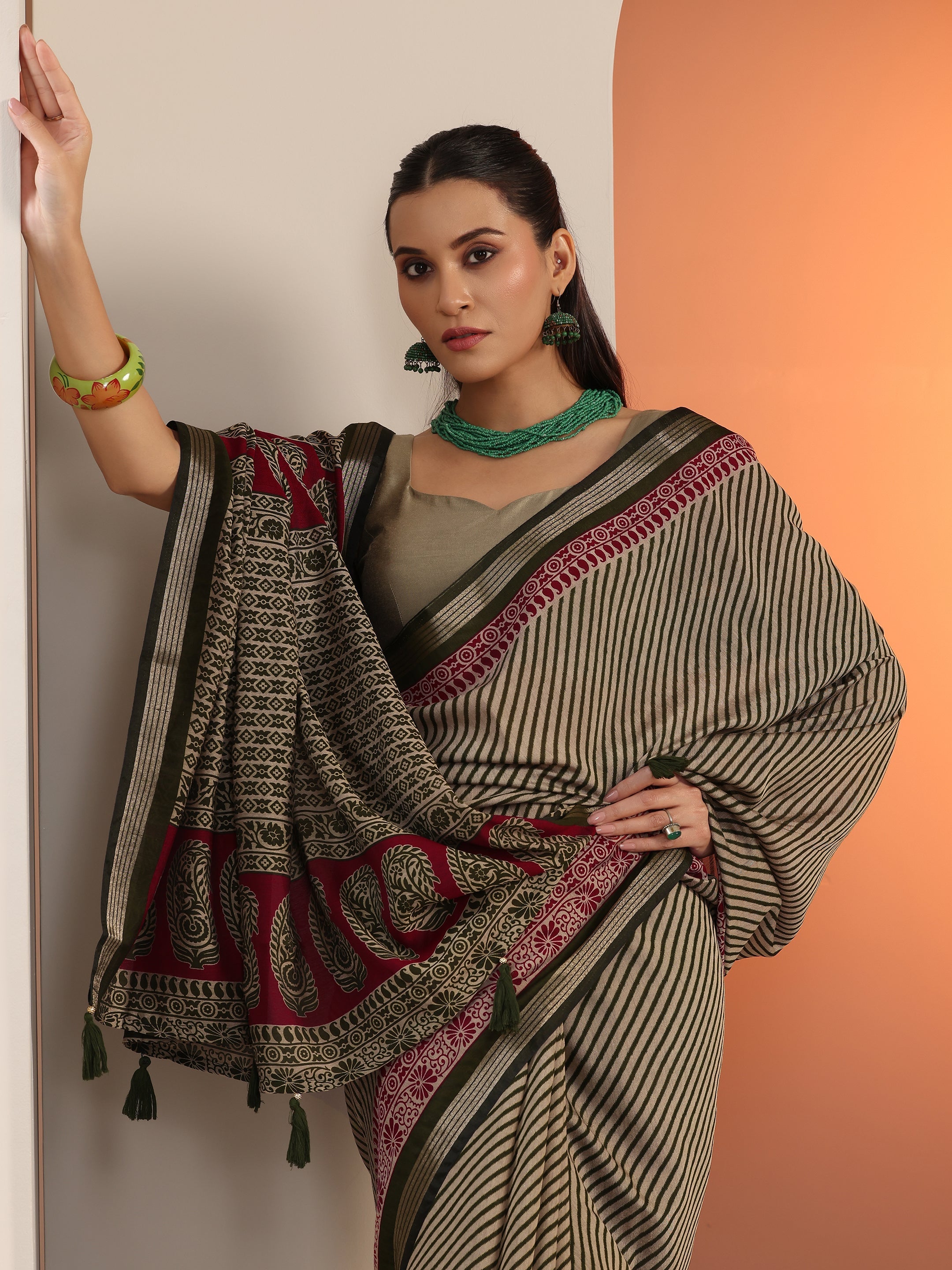 libas Olive Printed Cotton Blend Saree With Unstitched Blouse Piece-picture-68