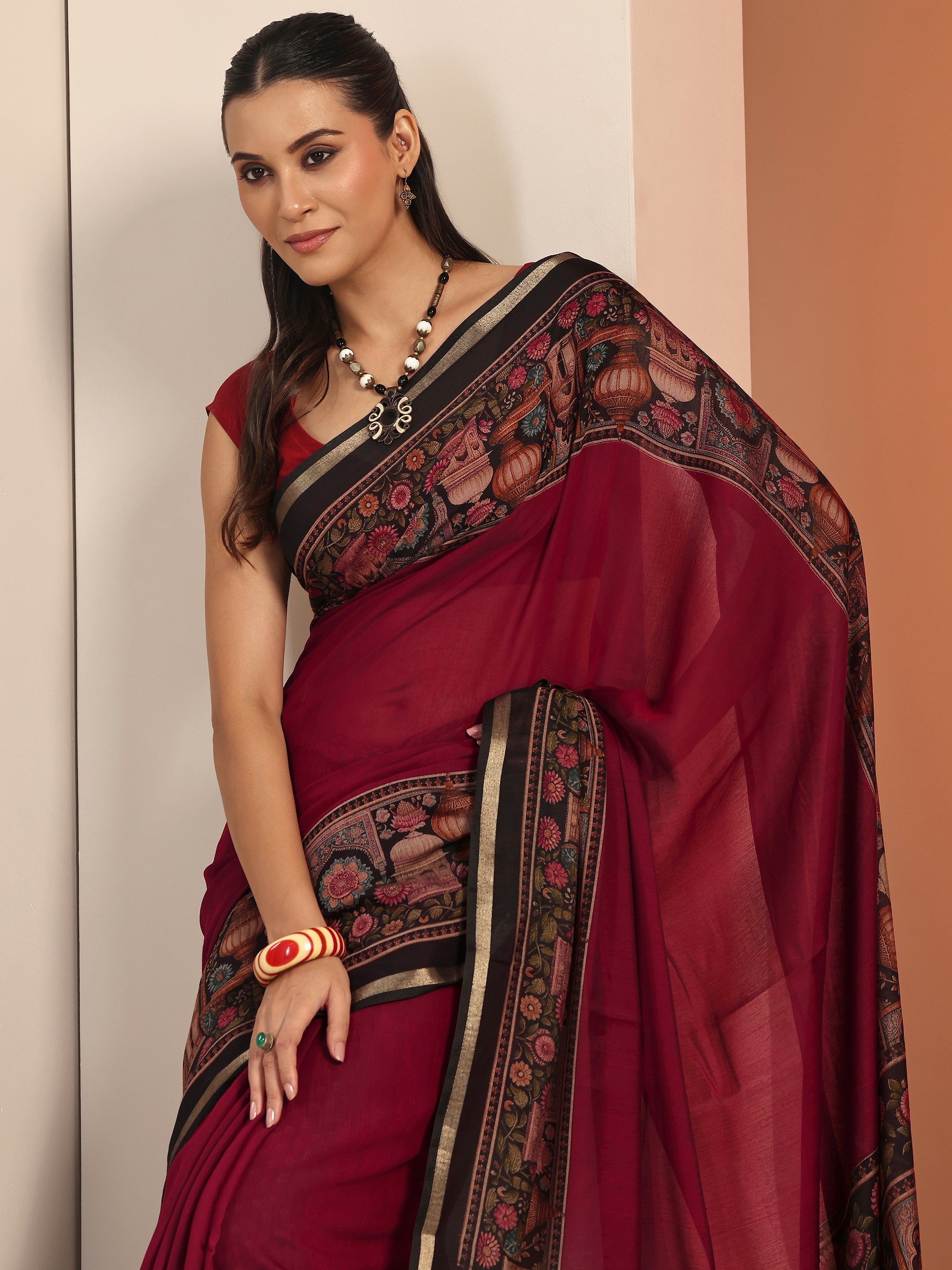 libas Maroon Solid Cotton Blend Saree With Unstitched Blouse Piece-picture-19