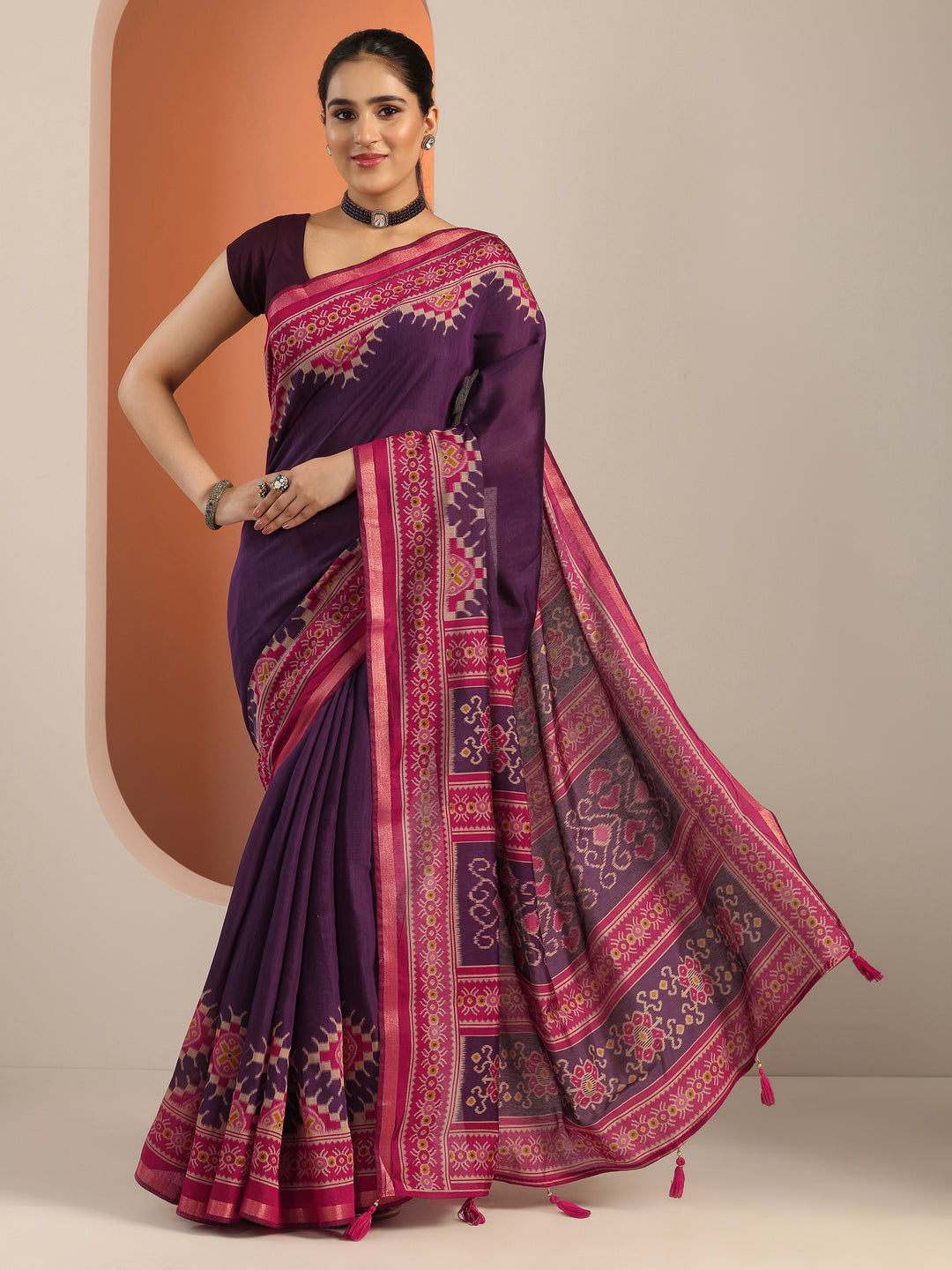  Purple Solid Cotton Blend Saree With Unstitched Blouse Piece 
