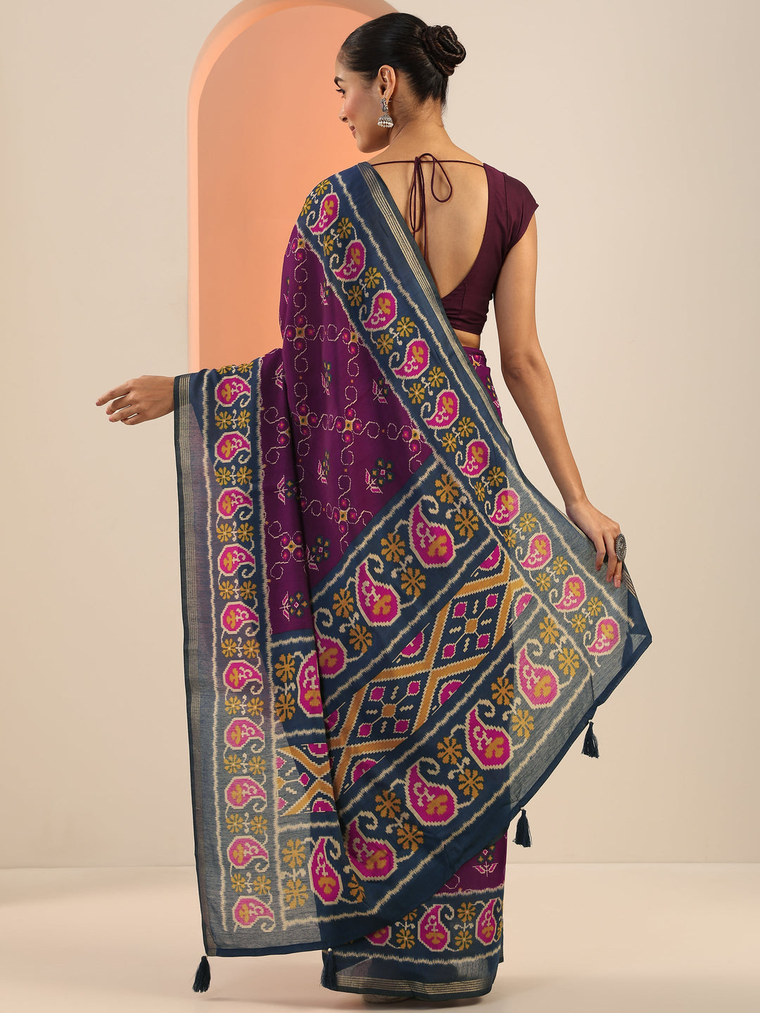  Purple Printed Cotton Saree With Unstitched Blouse Piece 