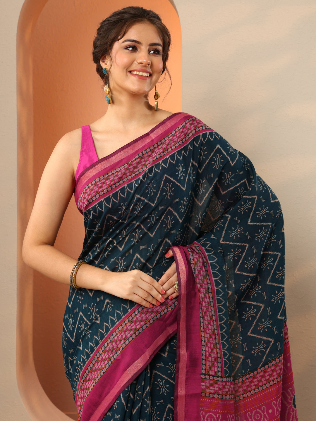  Teal Printed Cotton Saree With Unstitched Blouse Piece 