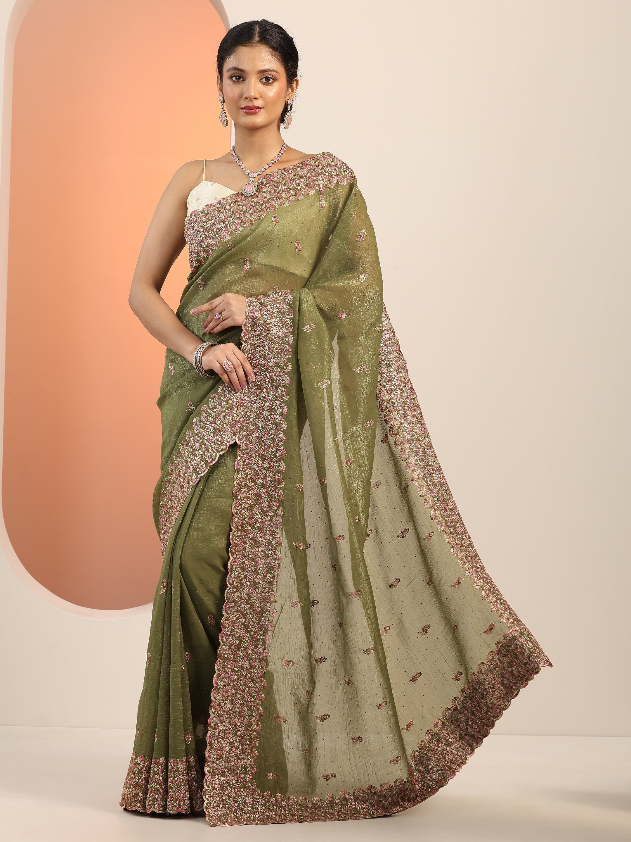 libas Green Embroidered Silk blend Saree With Unstitched Blouse Piece-picture-20