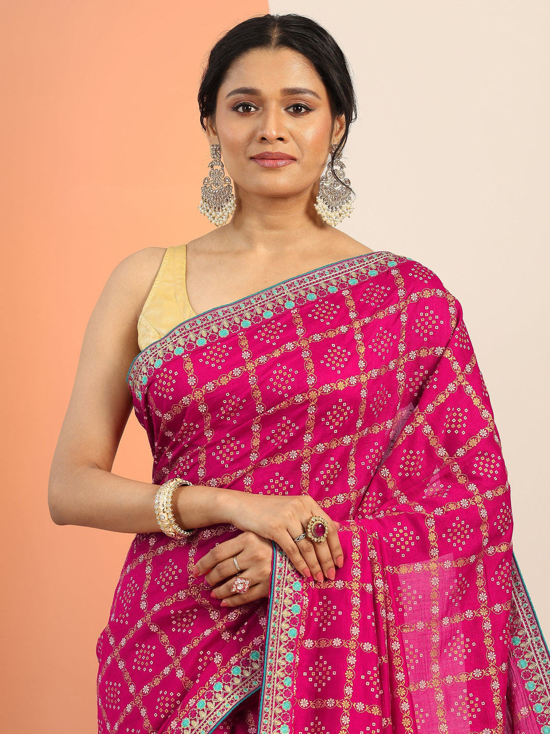  Magenta Printed Silk blend Saree With Unstitched Blouse Piece 