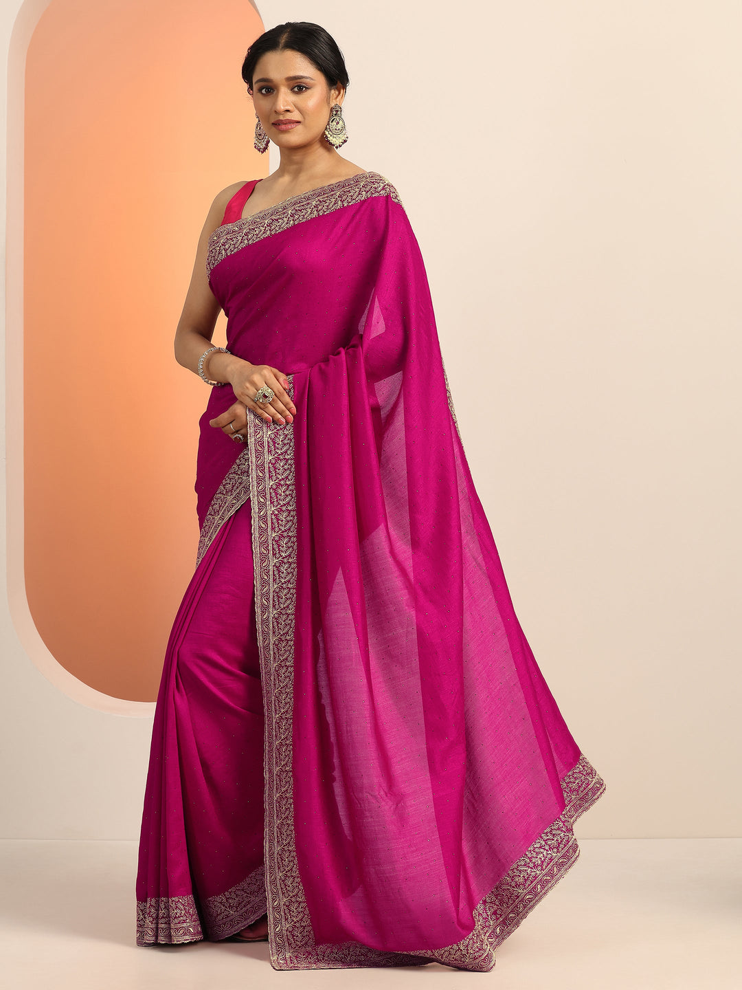  Magenta Embellished Silk blend Saree With Unstitched Blouse Piece 