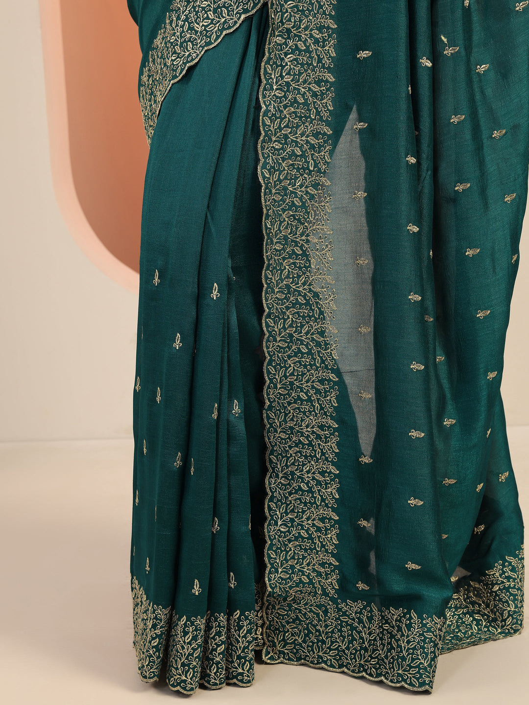  Teal Embroidered Silk Blend Saree With Unstitched Blouse Piece 
