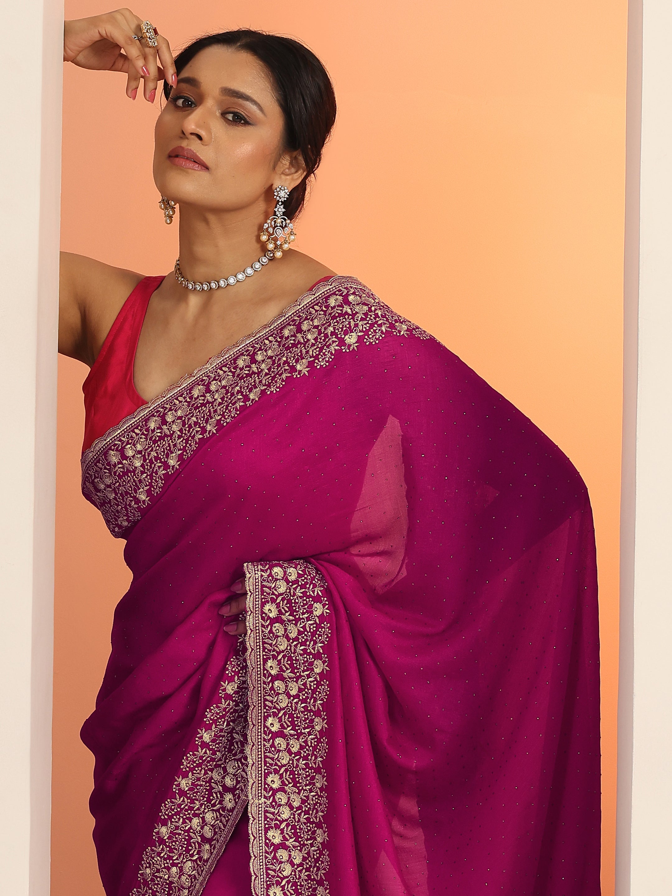 libas Red Embellished Silk blend Saree With Unstitched Blouse Piece-picture-43