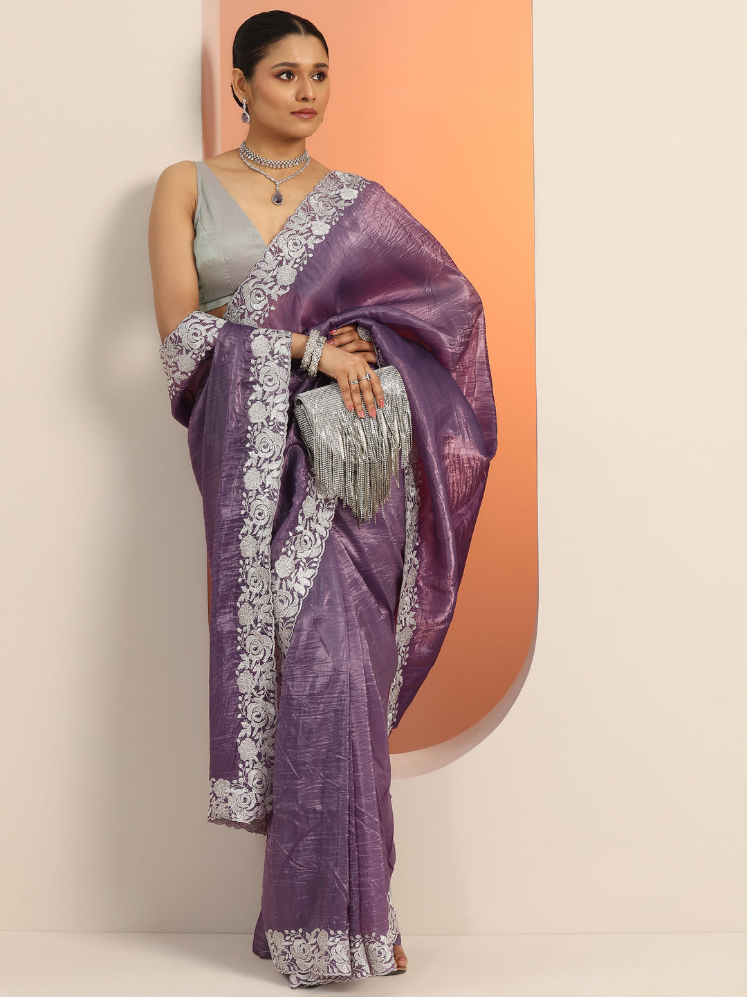 Purple Embroidered Organza Saree With Unstitched Blouse Piece