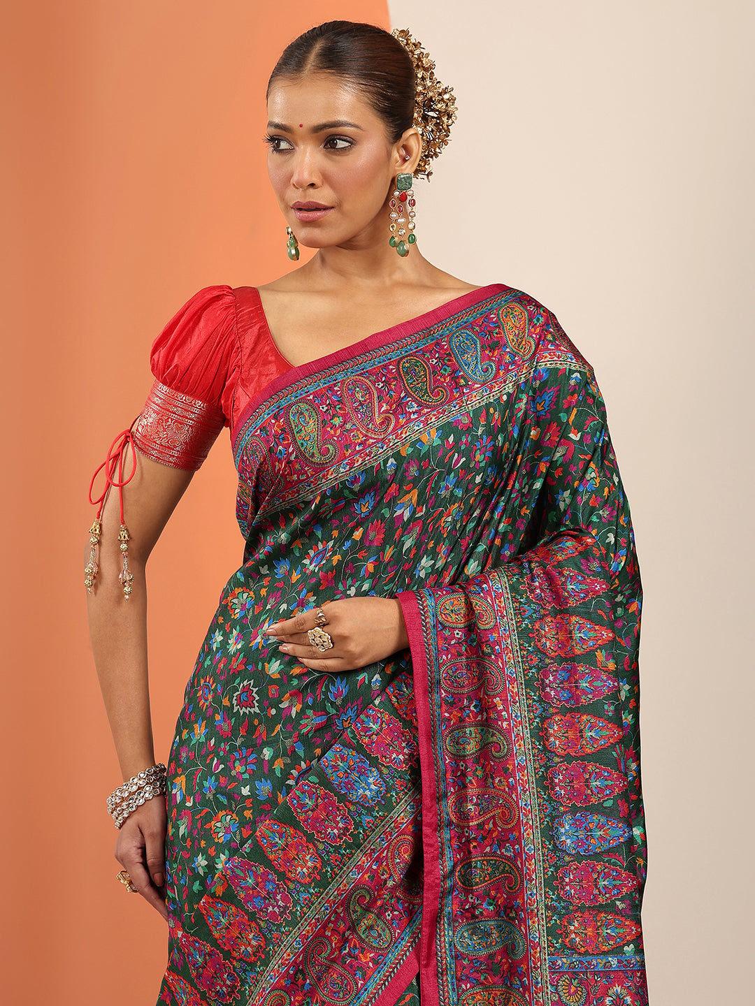  Green Printed Silk Blend Saree With Unstitched Blouse Piece 