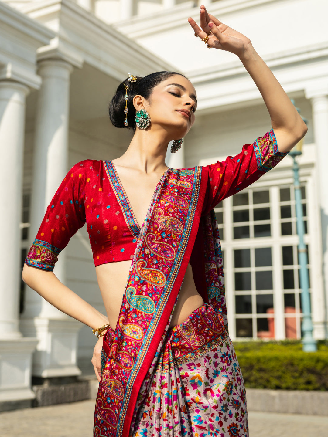  Multi Printed Silk Blend Saree With Unstitched Blouse Piece 