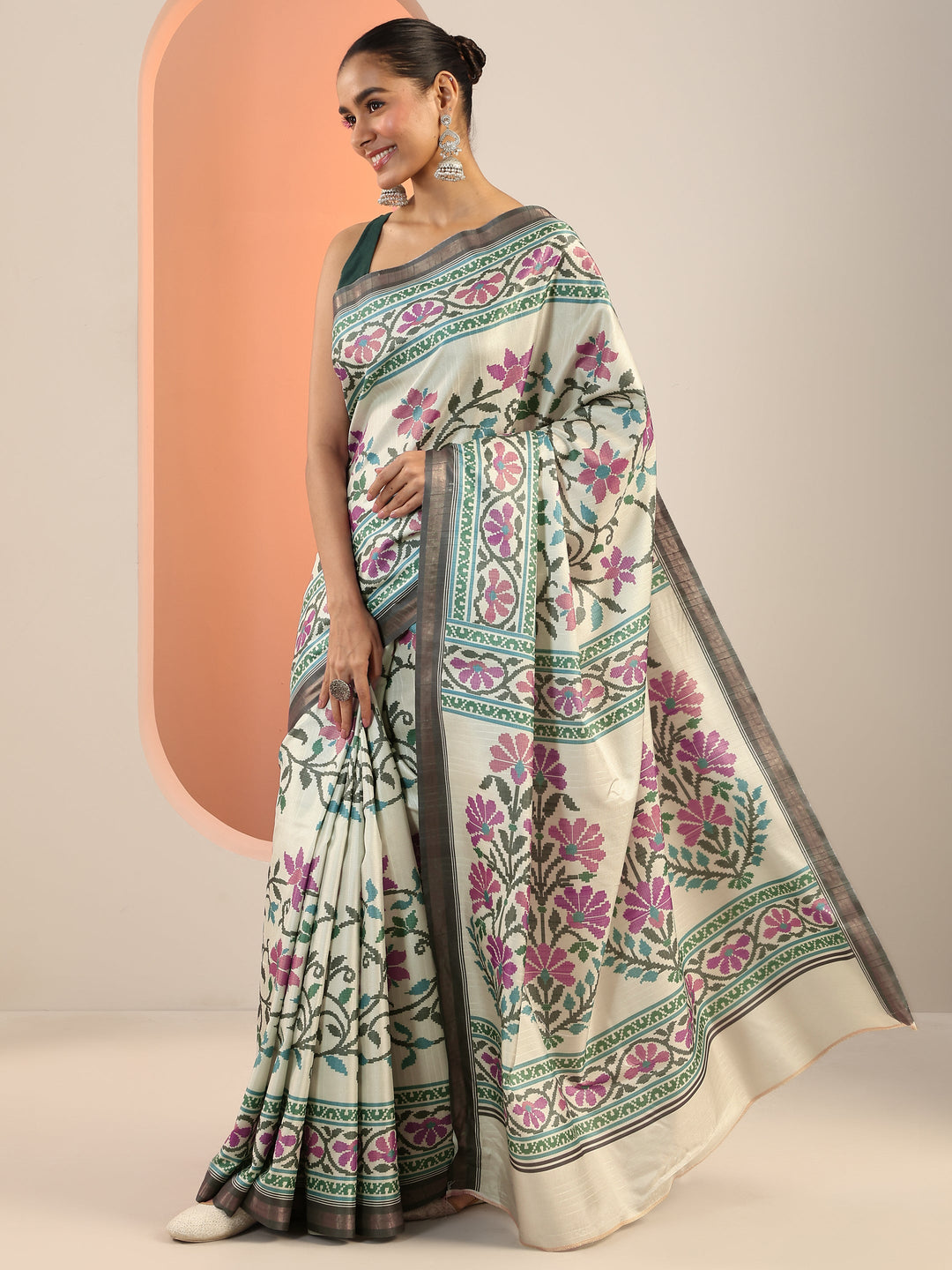  Green Printed Silk Saree With Unstitched Blouse Piece 