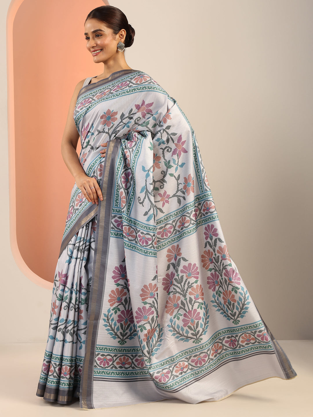  Grey Printed Silk Saree With Unstitched Blouse Piece 