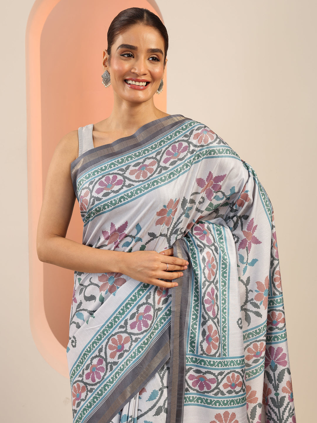  Grey Printed Silk Saree With Unstitched Blouse Piece 