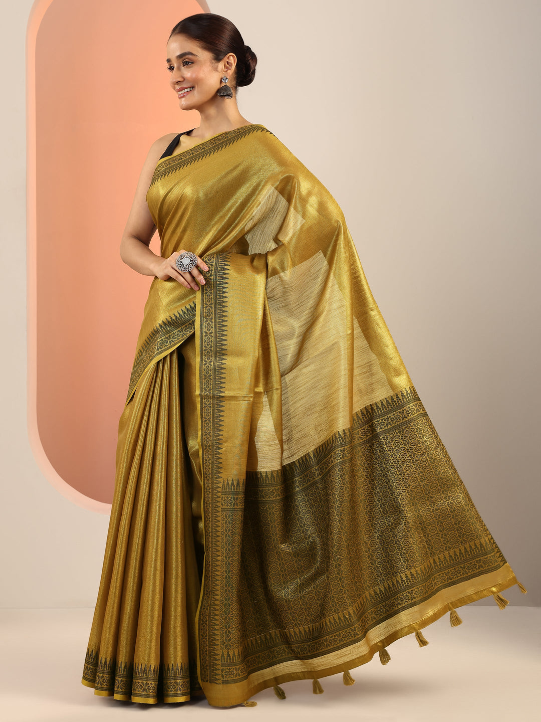  Gold Solid Silk Saree With Unstitched Blouse Piece 