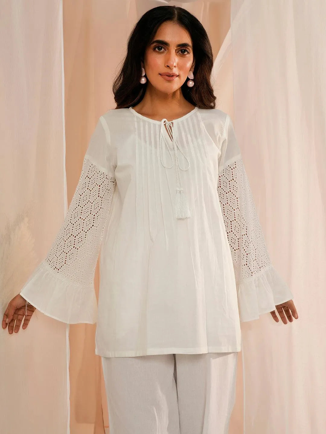 libas White Solid Cotton Straight Kurti-picture-59