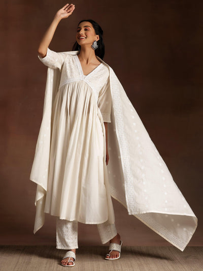 Alizeh Off white Embroidered Cotton A-Line Kurta With Palazzos & Dupatta - Libas
