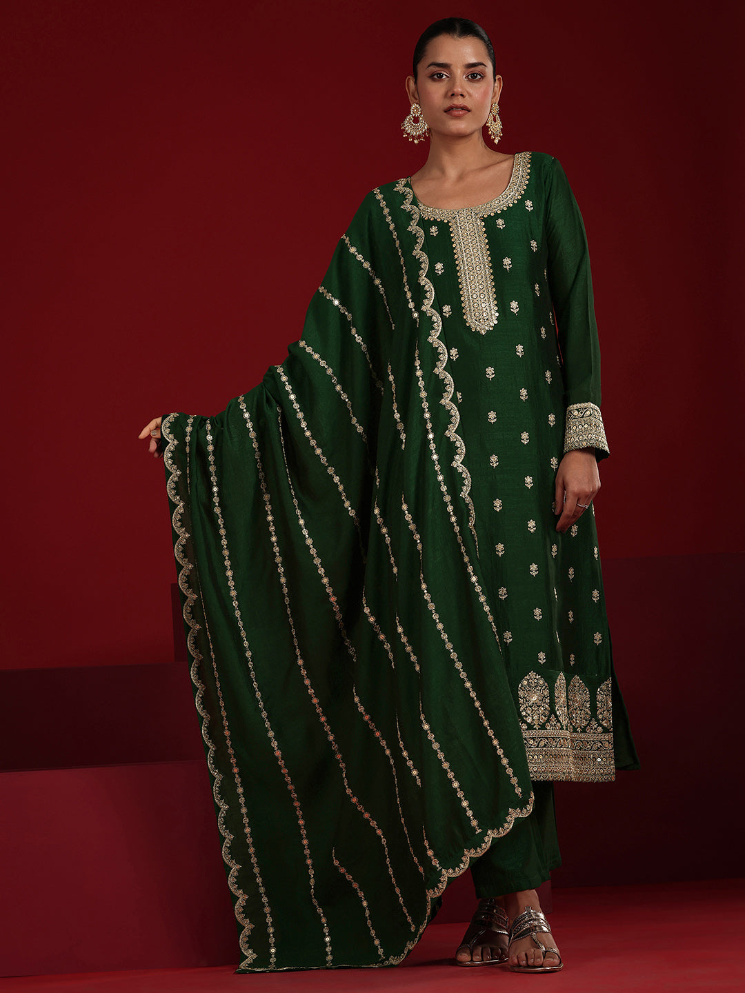  Libas Art Green Embroidered Silk Blend Straight Suit Set With Dupatta 