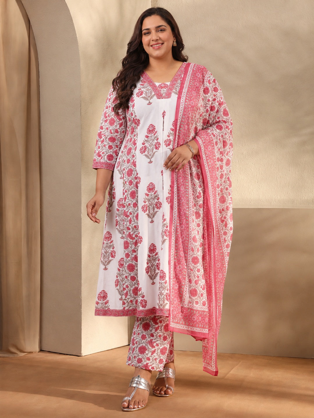  Plus Size Pink Floral Printed Cotton Blend Anarkali Suit Set 