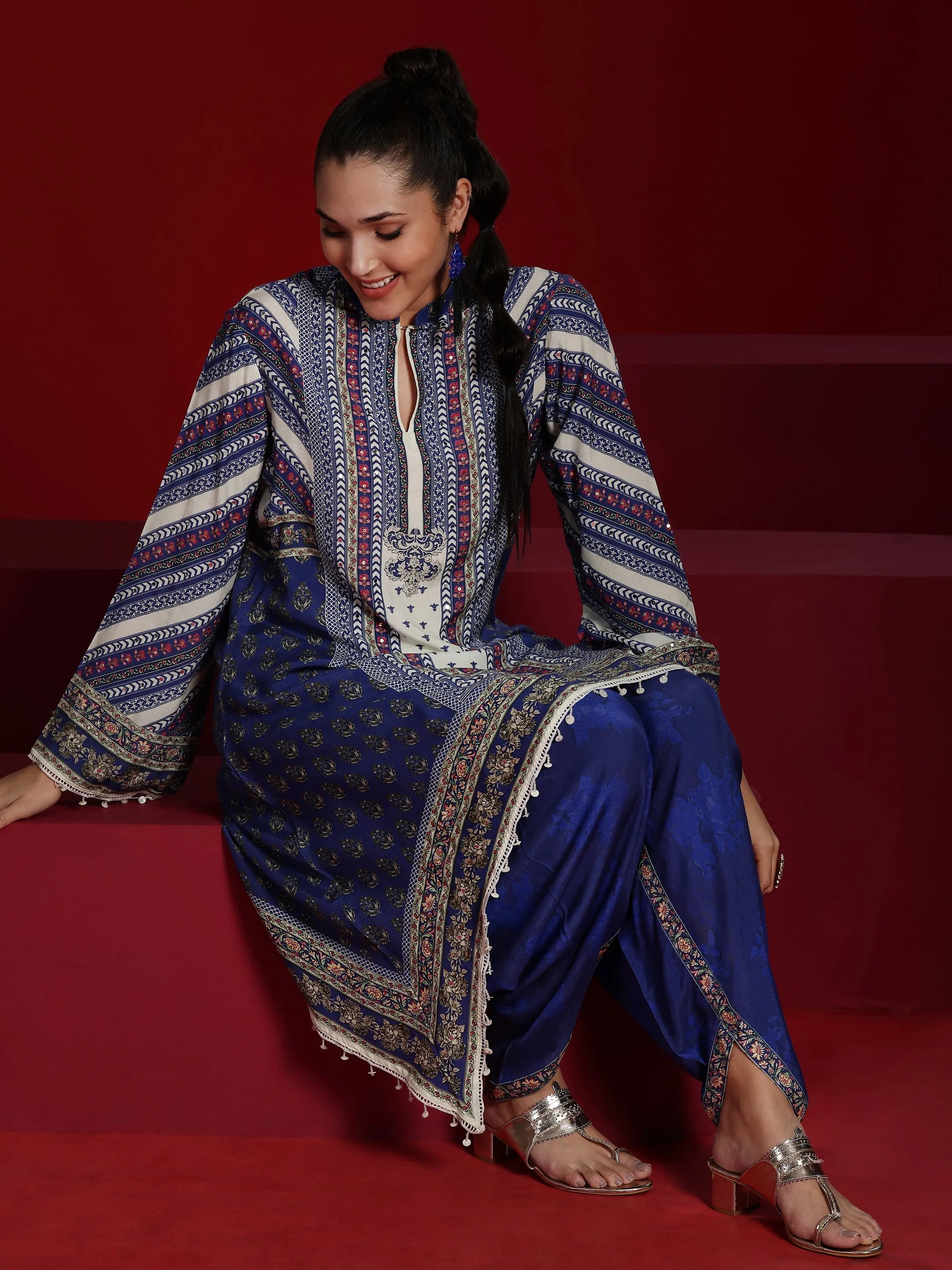 Libas Art Blue Printed Silk Blend Straight Kurta With Dhoti Pants-picture-53