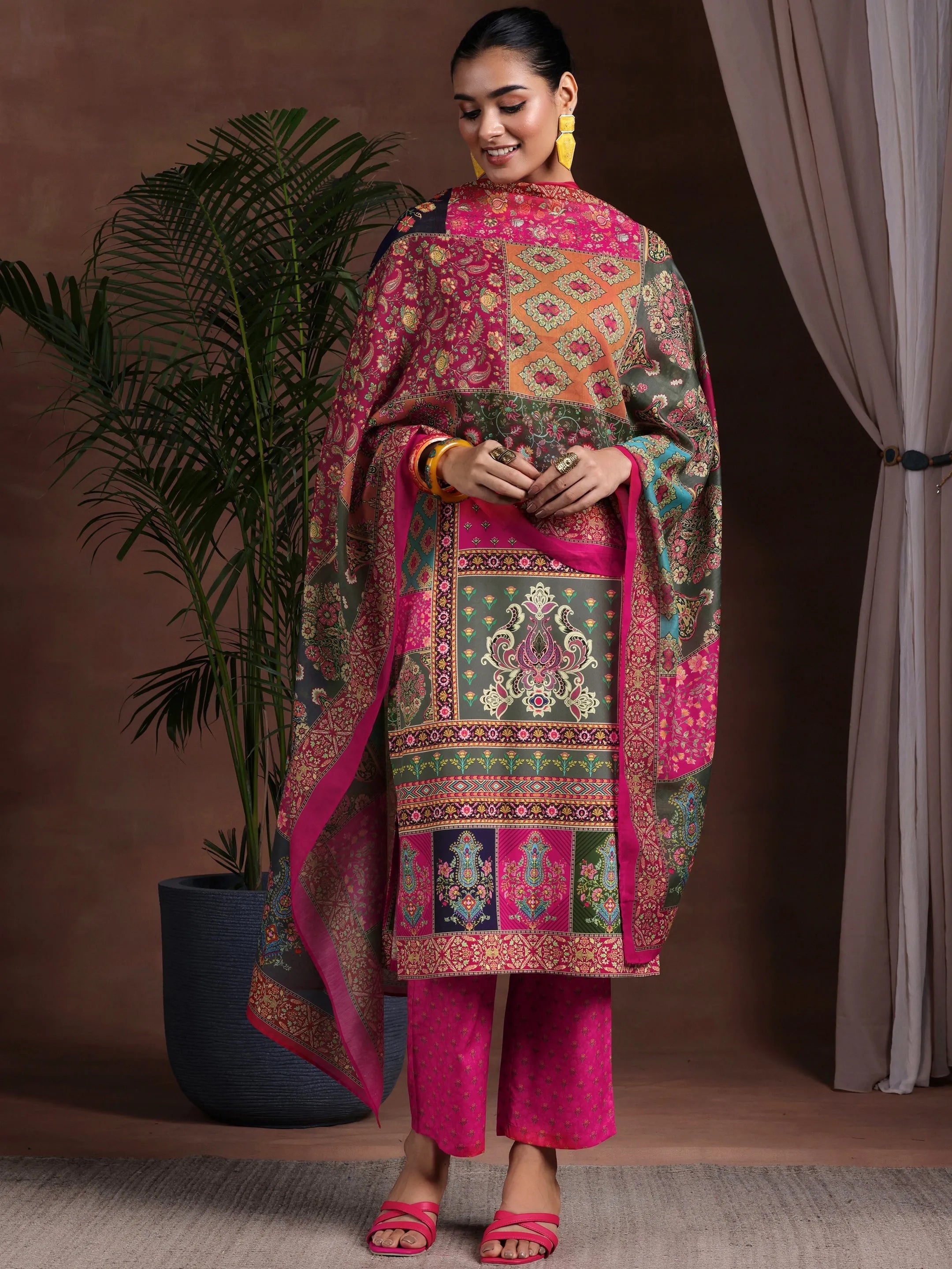 libas Multi Printed Poly Crepe Straight Suit With Dupatta-picture-38
