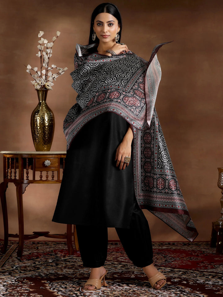 Best Libas Kurta Set Trends for Festive and Daily Wear 2024 2 1 846d124b c5f2 425d 9549 d28603c4b9f4