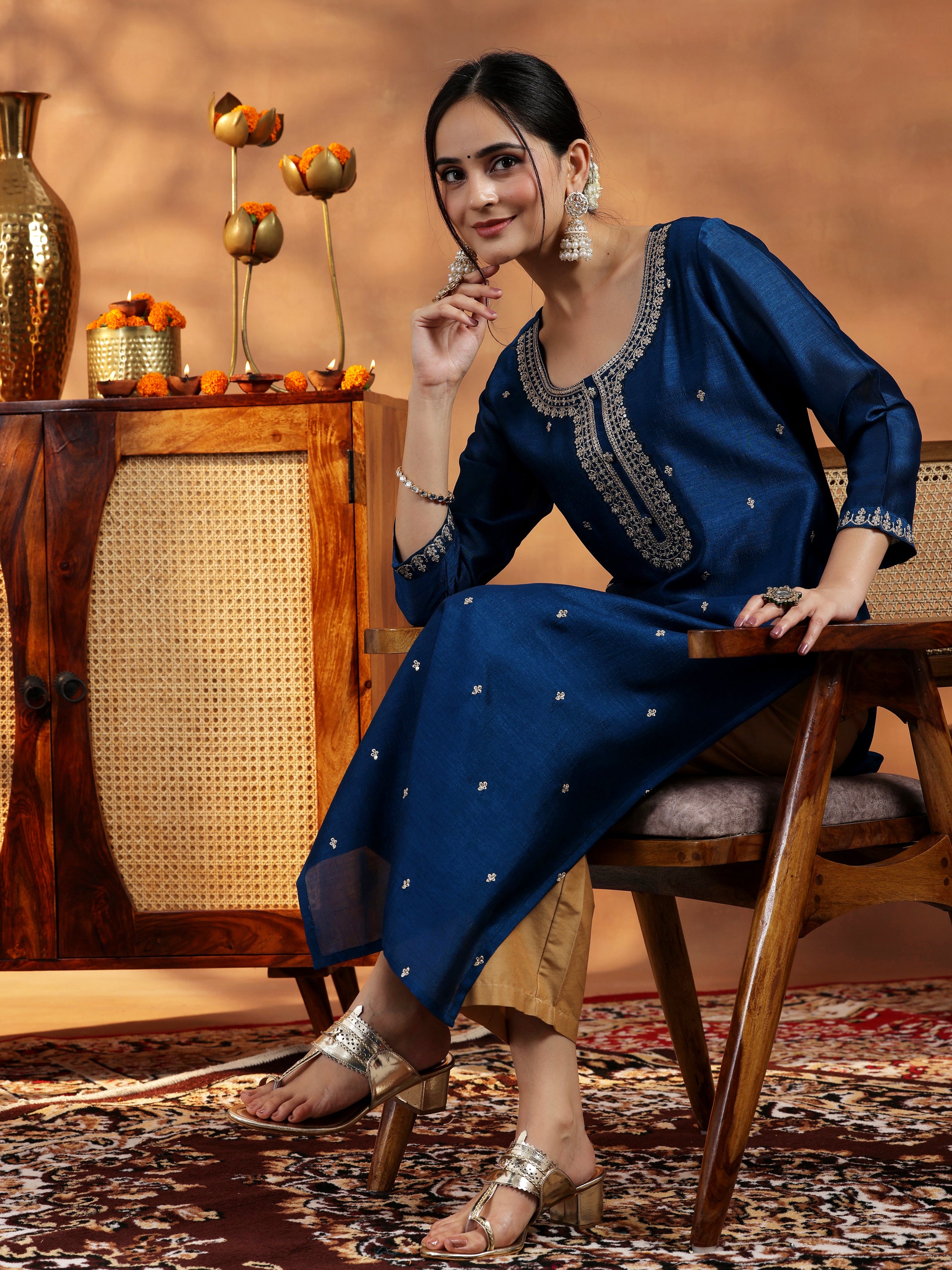 libas Blue Embroidered Silk Straight Kurta-picture-21