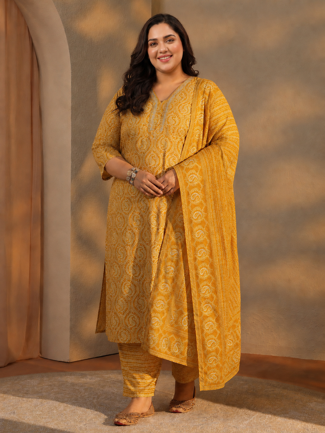  Plus Size Yellow Paisley Printed Cotton Straight Suit Set 