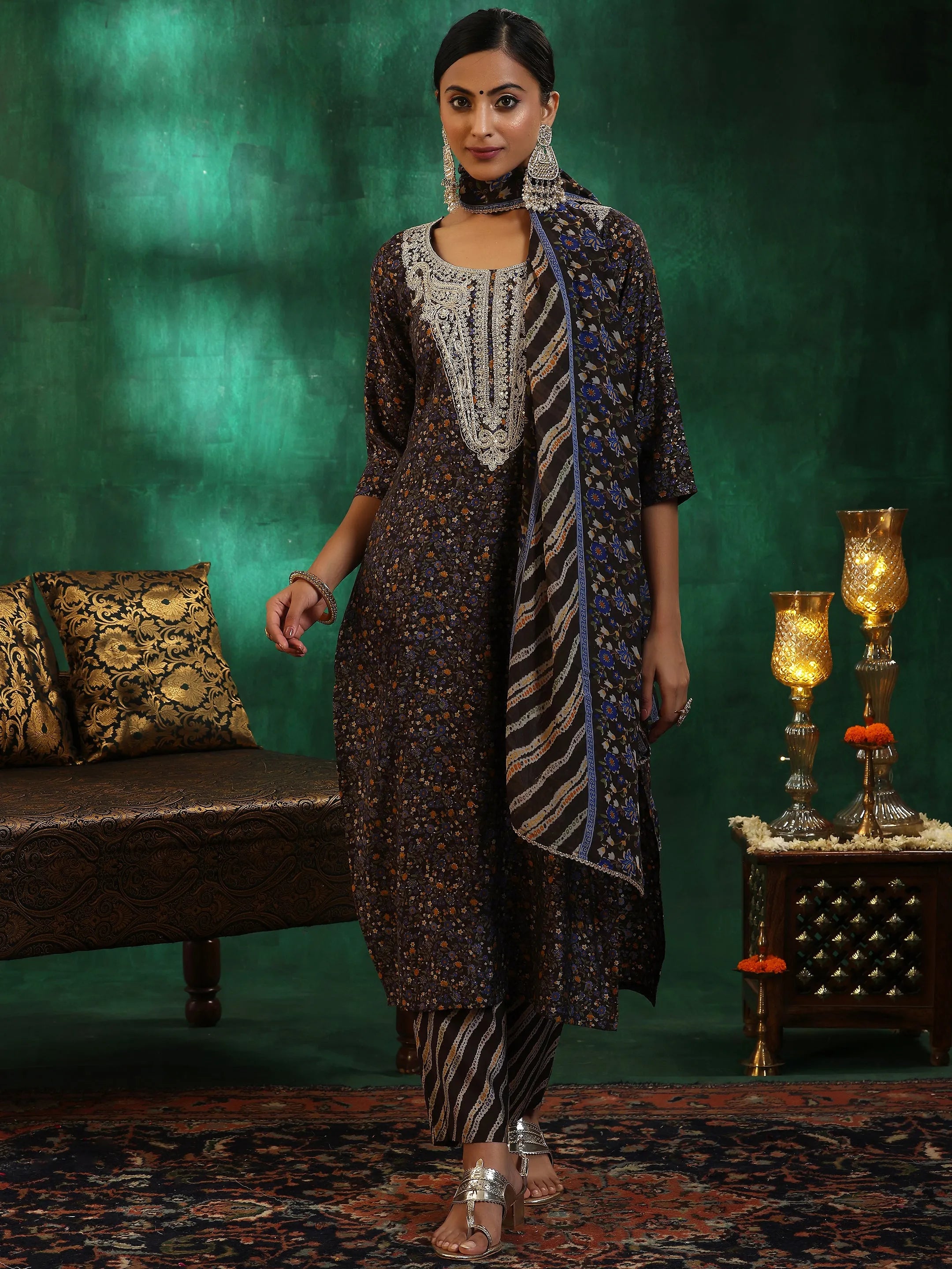 libas Black Printed Silk Blend Straight Suit With Dupatta-picture-25