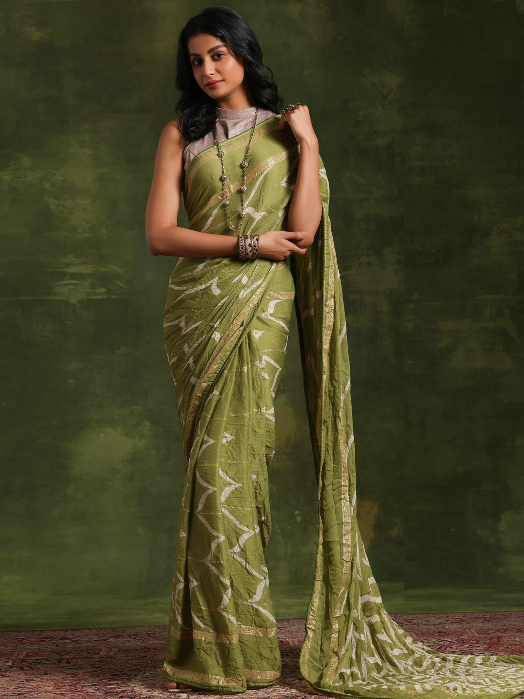 Green Printed Poly Georgette Saree With Unstitched Blouse Piece - Libas 