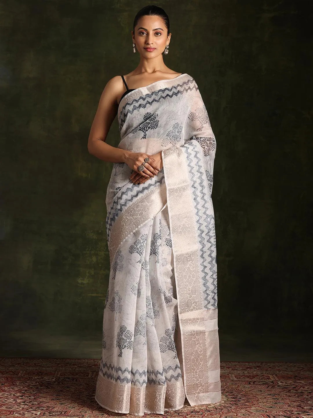 Grey Printed Silk Blend Saree With Unstitched Blouse Piece - Libas 