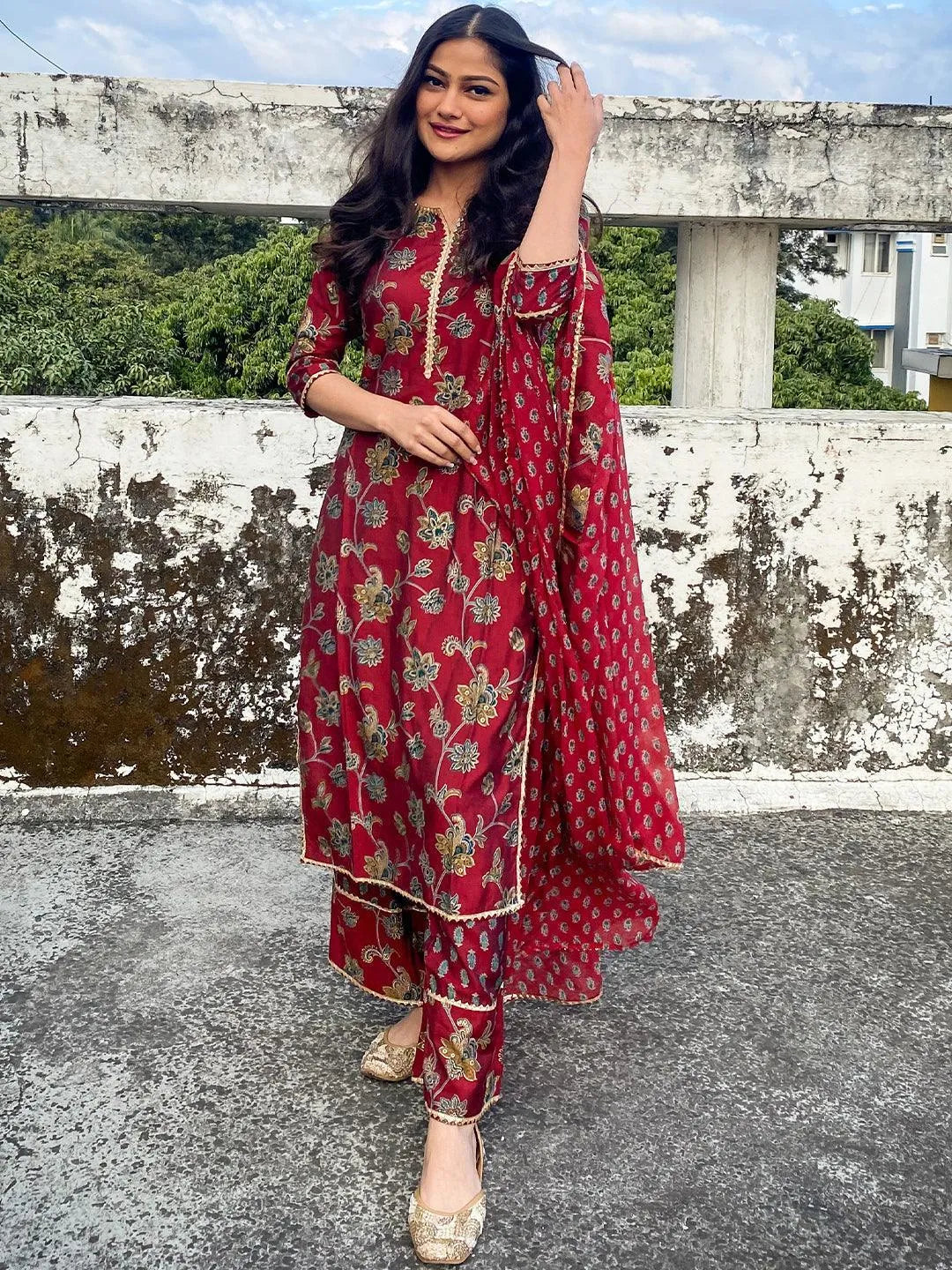 

Buy Maroon Printed Silk Blend Suit Set - 20258O-XS | Libas Ethnic Wear Online