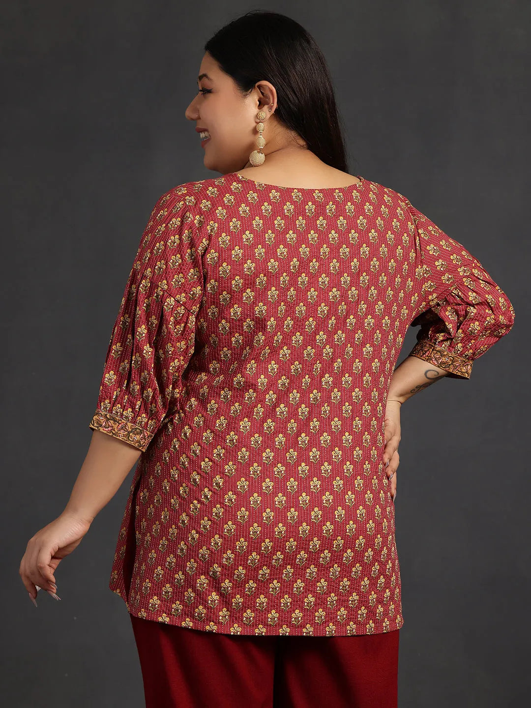  Plus Size Pink Printed Cotton Straight Kurti 