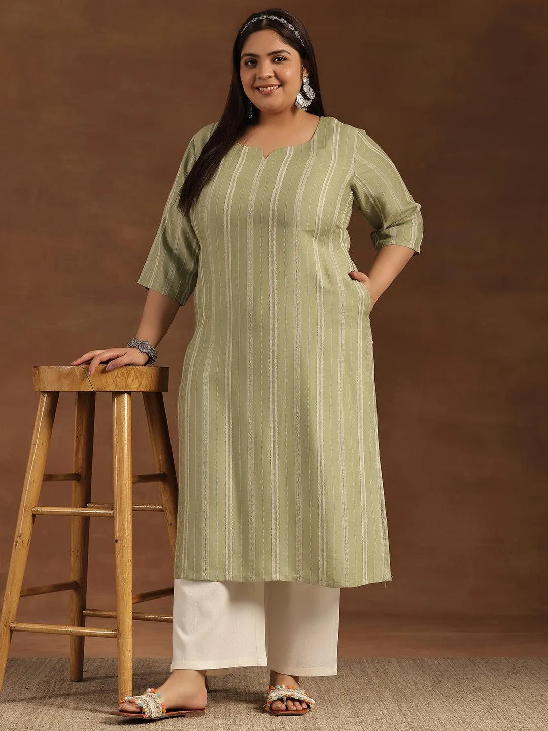 libas Plus Size Green Woven Design Rayon Straight Kurta-picture-39
