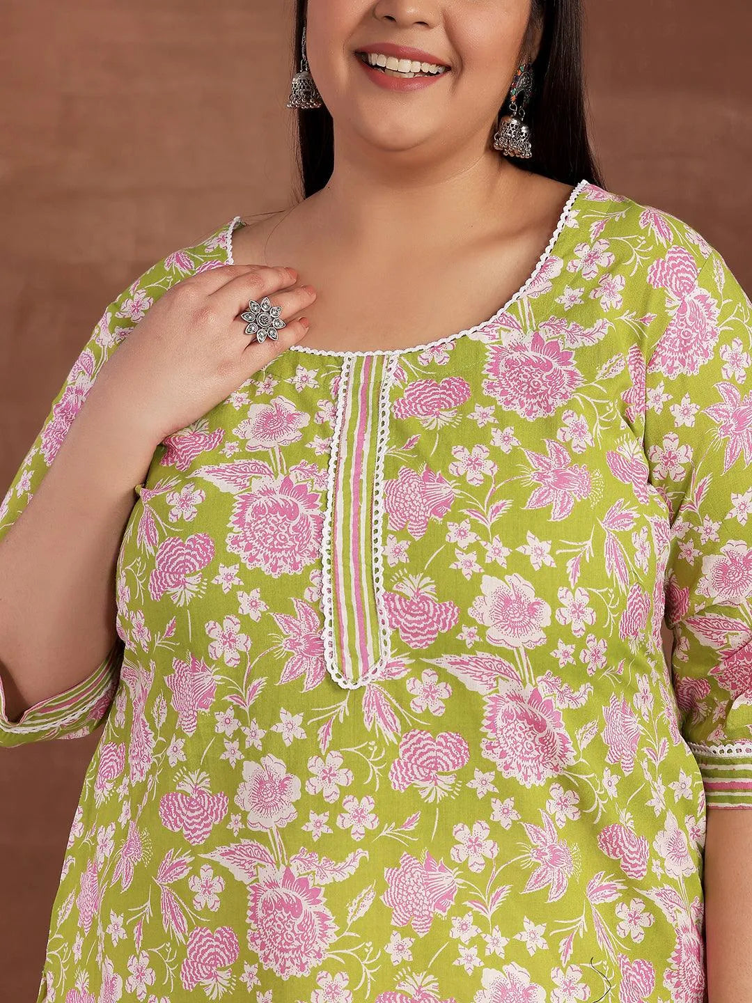 Plus Size Green Printed Cotton Kurta - Libas 