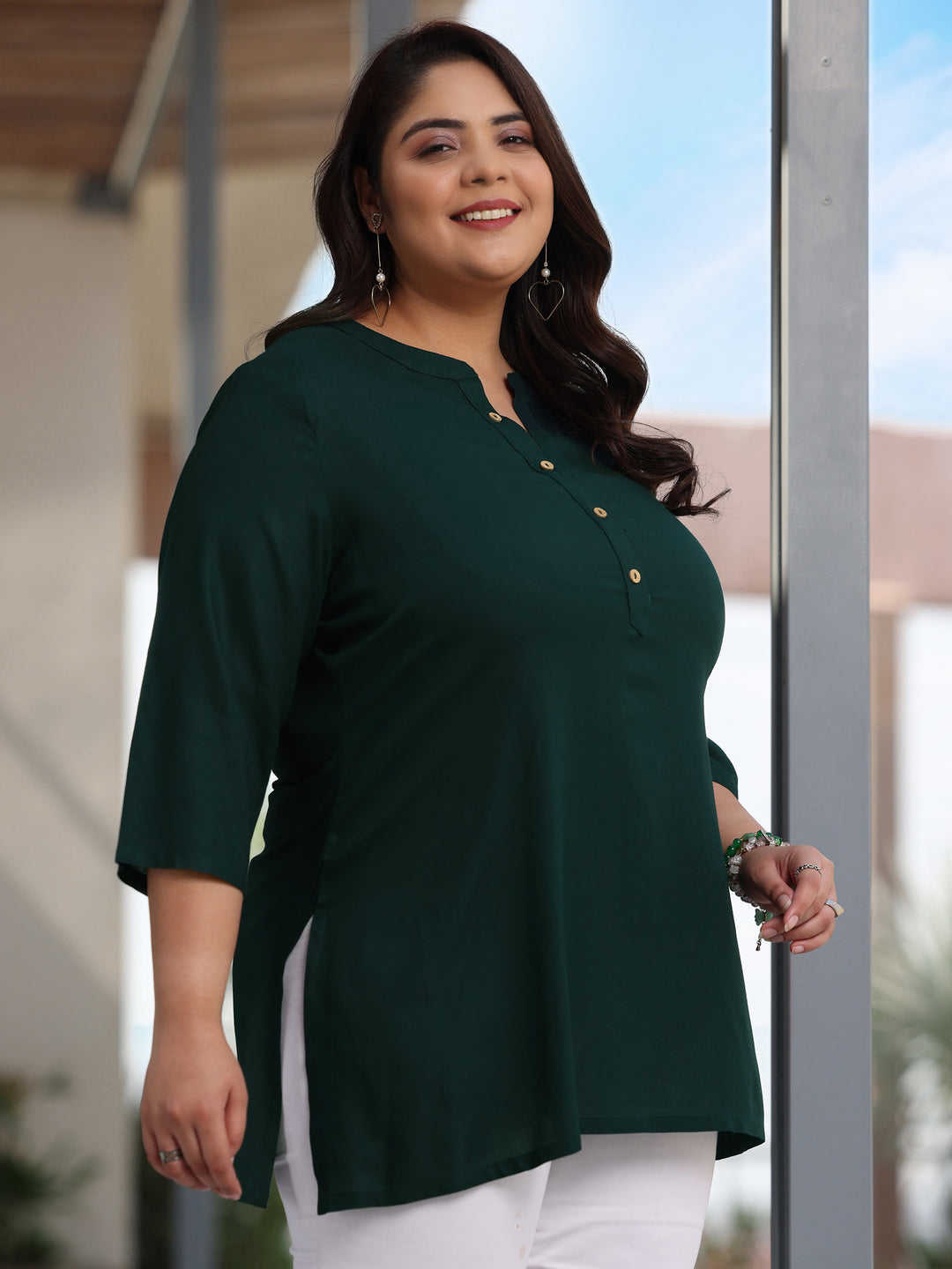  Plus Size Green Solid Rayon Straight Kurti 
