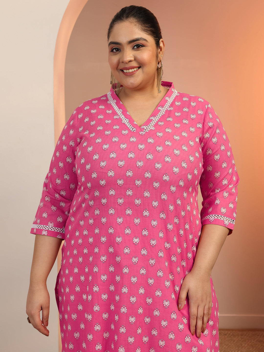  Plus Size Pink Printed Cotton Straight Kurta 