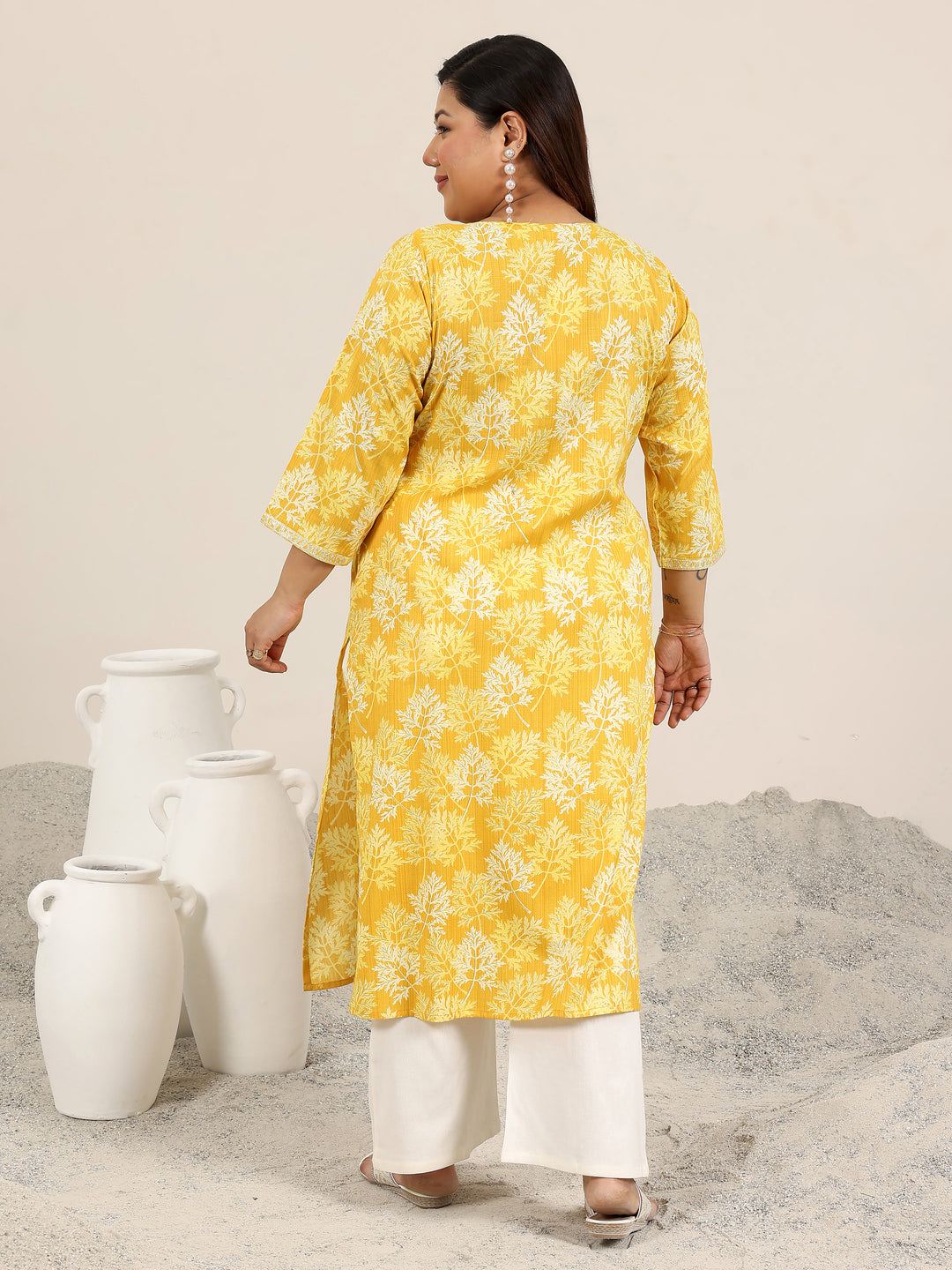  Plus Size Yellow Printed Cotton Straight Kurta 